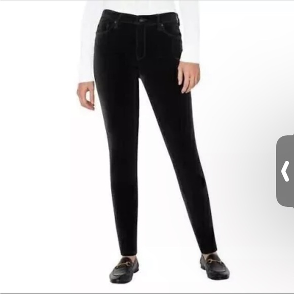 Well Worn Pants - Well Worn Women's High Rise Luxe Velvet Tapered Pants Black Size 16